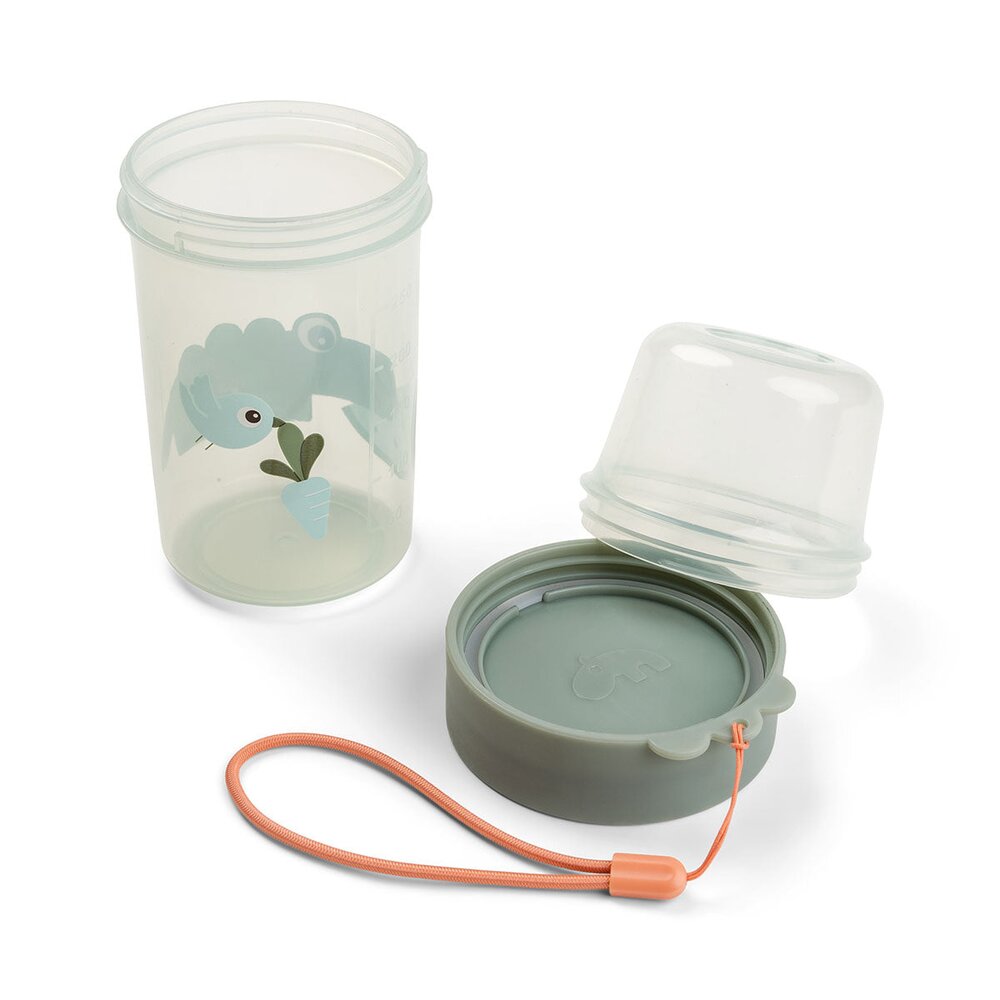 To go 2-way snack container Croco Green To go 2-way snack container Croco Green
