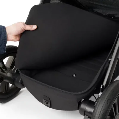Kinderwagen DEMI Icon Caviar