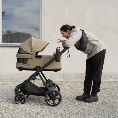 Charm 2 in 1 + Maple pasgeborene bundel Faded Khaki on black