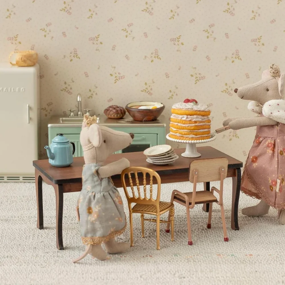 Fridge - Mouse - Off white Fridge - Mouse - Off white
