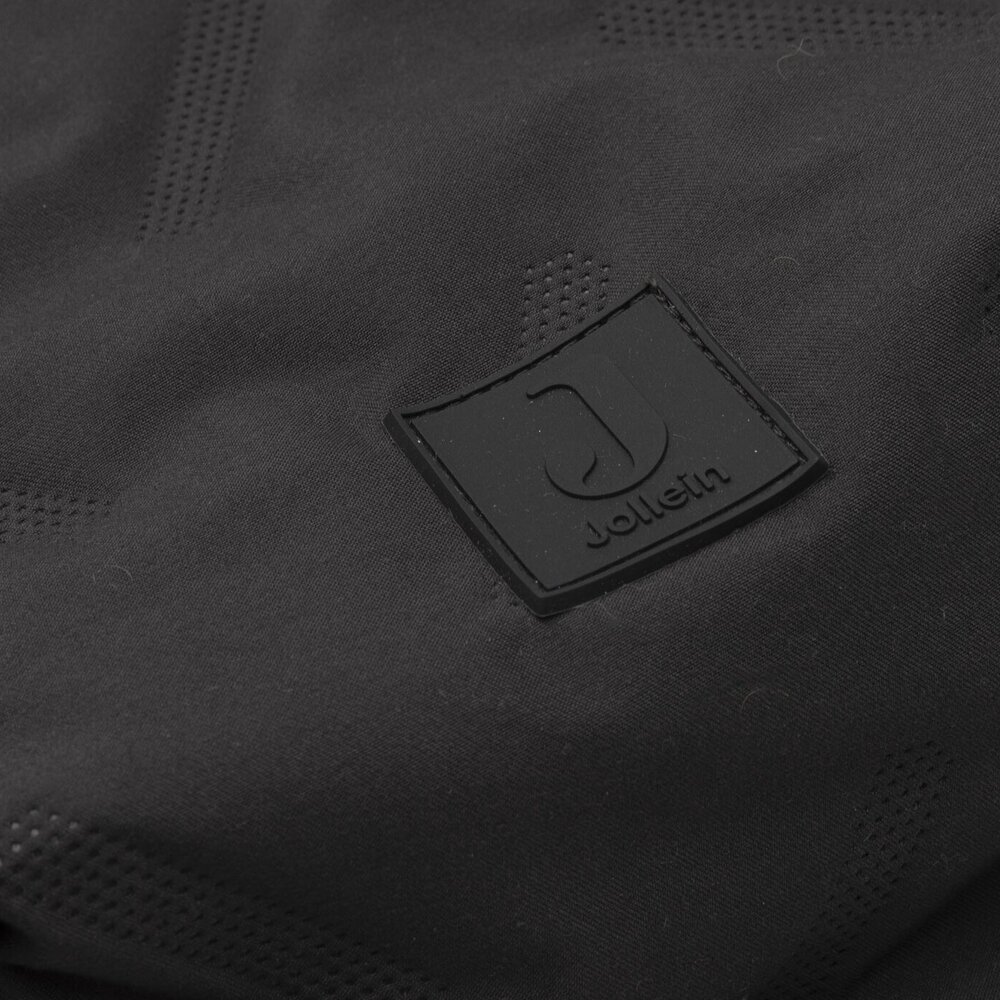 Voetenzak groep 0+ 3/5 punts Embossed Nearly black Voetenzak groep 0+ 3/5 punts Embossed Nearly black