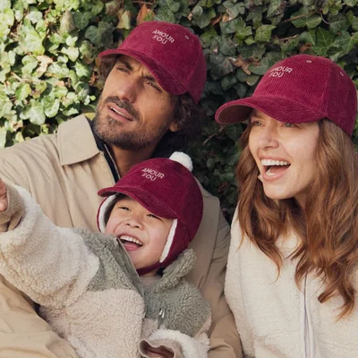 Chapka pompom - Amour Fou Burgundy Chapka pompom - Amour Fou Burgundy